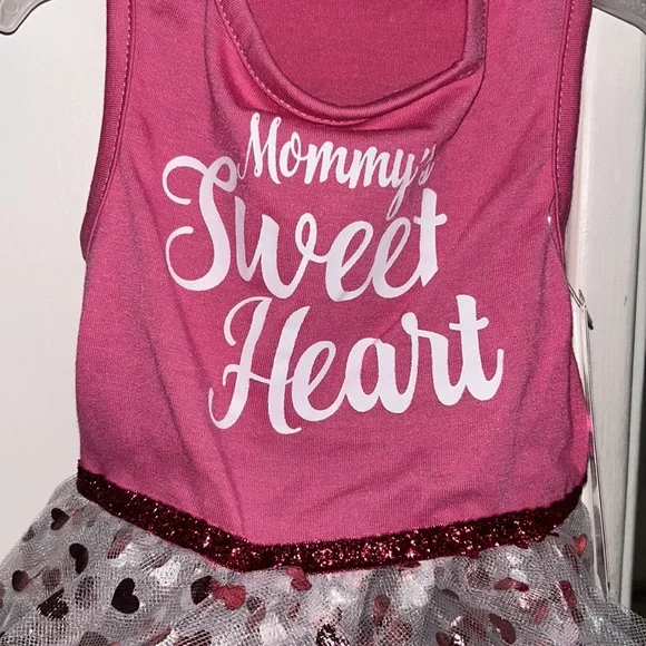 Wagatude Size Medium Mommy’s Sweetheart Dress! Tulle bottom with 🩷s! Valentine - Picture 2 of 8